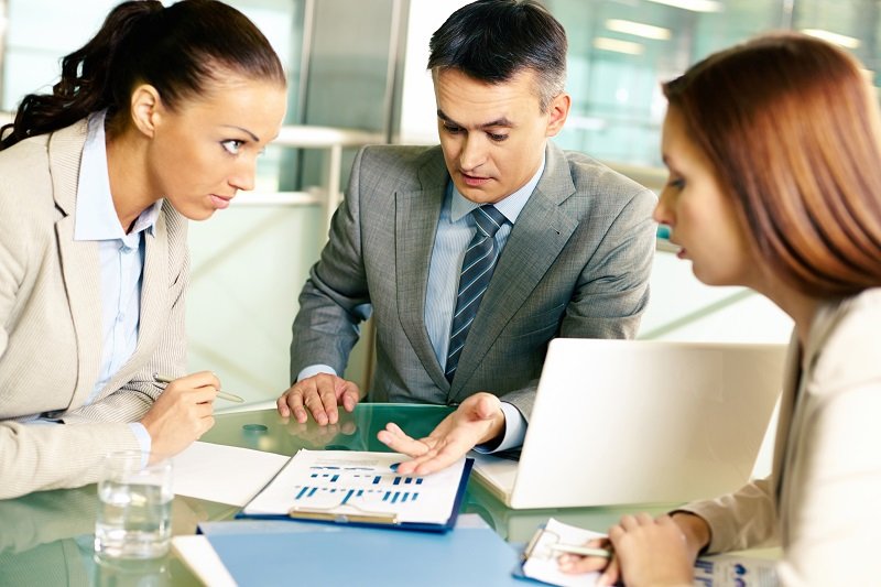Why Choosing a Trusted Financial Advisor Matters for Long-Term Financial Success